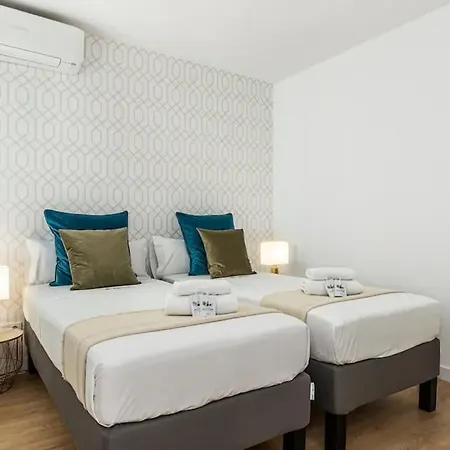 Nice Apartment Near Gran Via Val27 Madrid Exterior photo