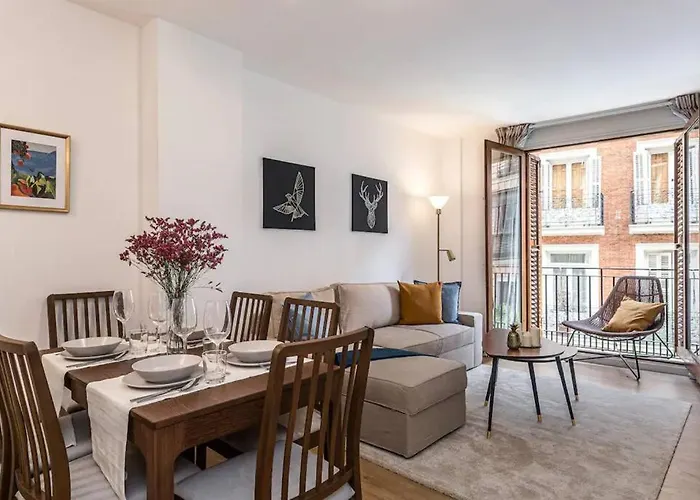 Nice Apartment Near Gran Via Val27